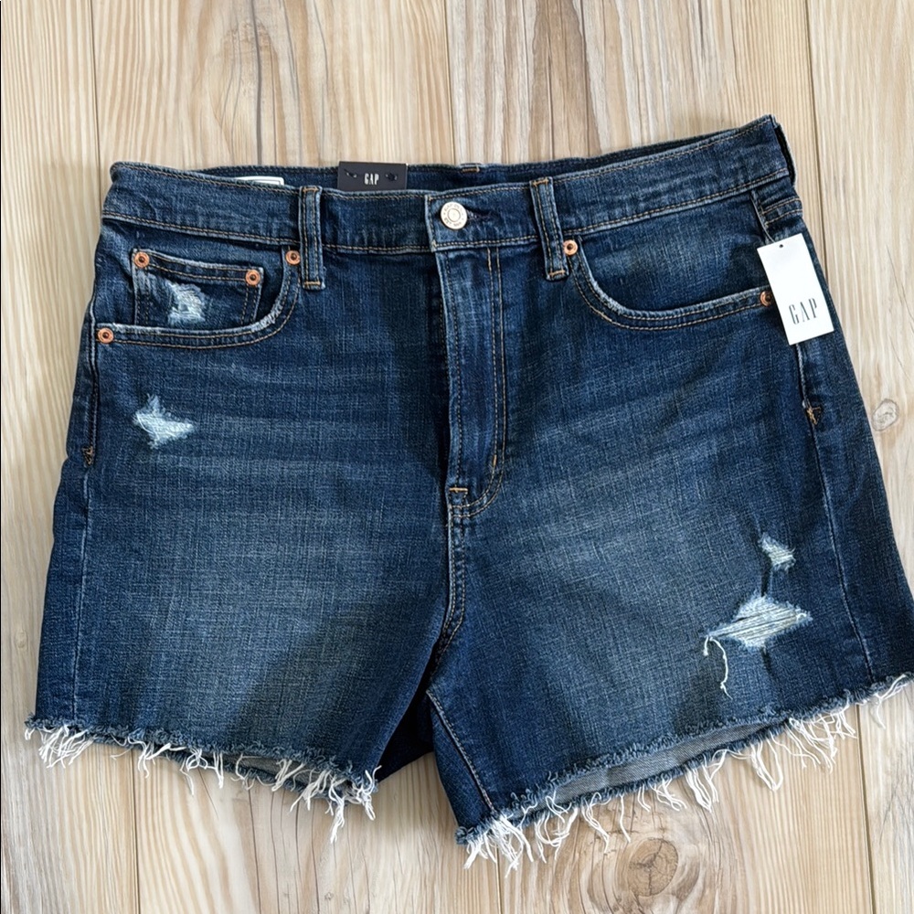 Gap Cut-Off Shorts NWT